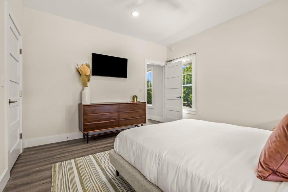 Sojourn Aurora 7 Bedroom Pool & Hot Tub Corolla Exterior foto